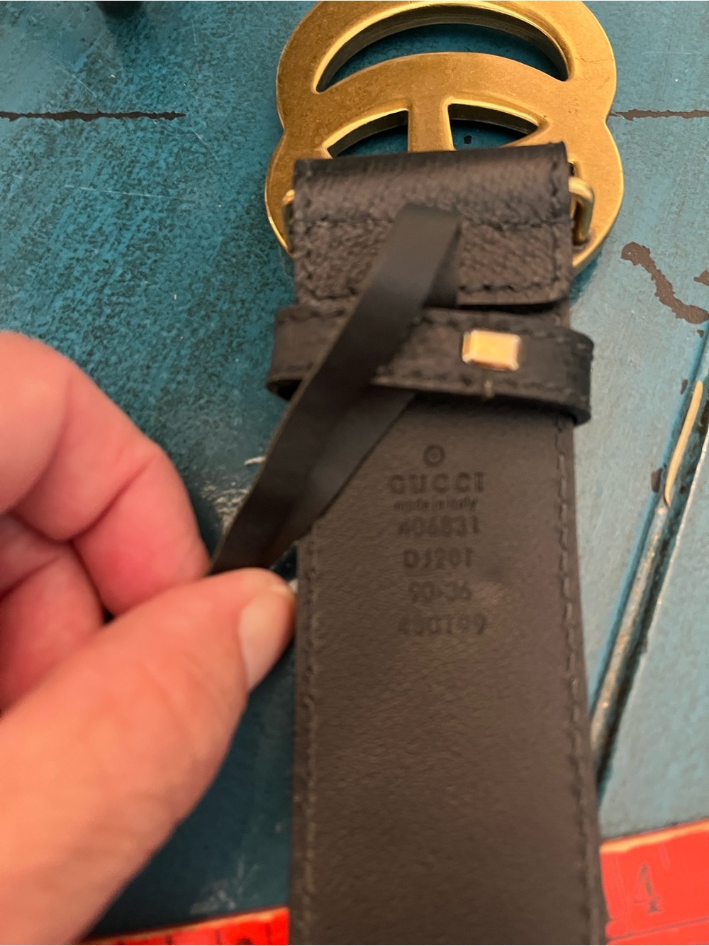 Gucci Black Leather Belt with Brass Double G Buckle - Picture 4 of 10